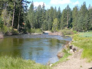 Stanislaus River-fishing hole