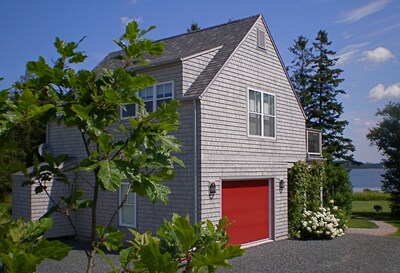 Extraordinary Loft Retreat Waterside on St. Peters Bay, Prince Edward Island