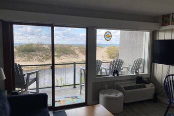 2 bedroom condo on Lake Michigan -Homestead Resort - M-22 - Glen Arbor