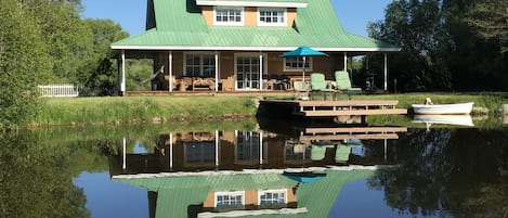 Elk Meadows Getaway house and dock with rowboat 