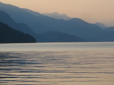 Woodside Inn/ Country Getaway 15 Minutes From Harrison Hot Springs