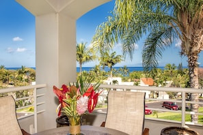 Lanai with BBQ and Ocean View