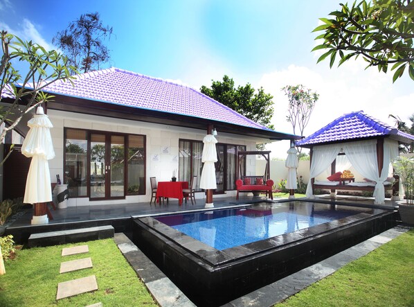 Amazing Private Pool Villa in Kuta