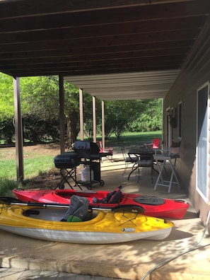 Kayaks, paddles, & life jackets.