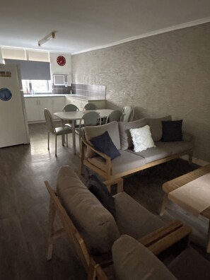 Lounge to dinning to kitchen