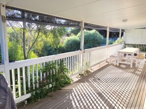 Western Veranda 