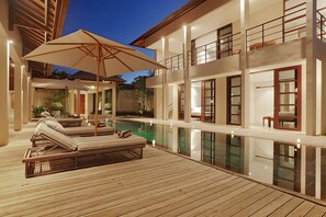 4 BR Luxury Private Pool Villa Jimbaran 