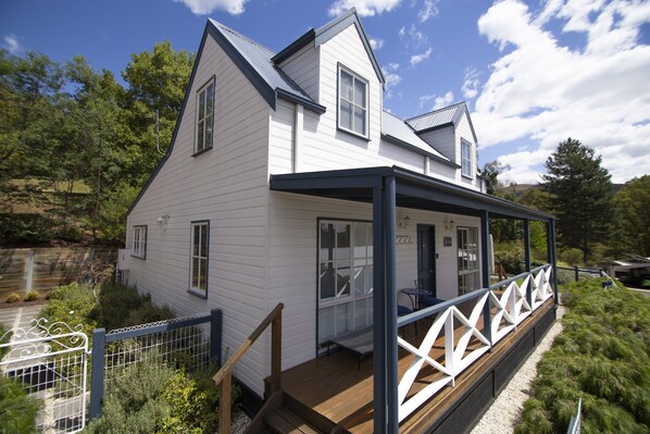 BlueMill Cottage