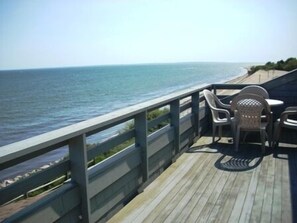 OCEAN FRONT/OVERLOOKING NANTUCKET SOUND