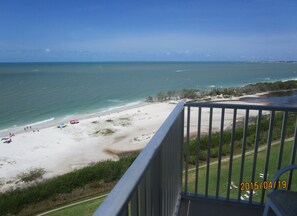 Step outside to a spectacular Gulf view