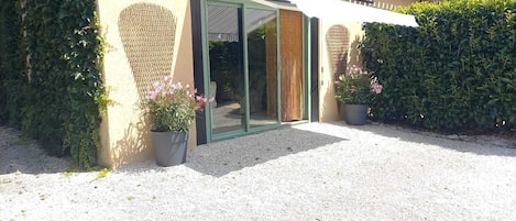 Gite entrance