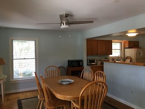 Dining area. Table expands to seat 10-12