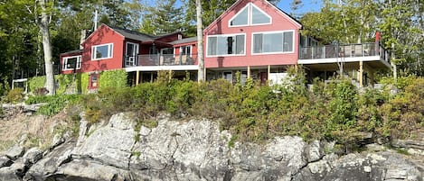 700' of oceanfront on Casco Bay, feet from water, 3 accessible private coves
