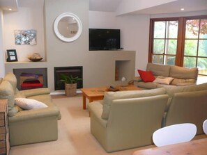 Lounge area