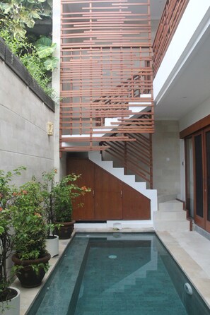 Very Cozy Green Studio Seminyak No.22
