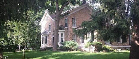 Grand front of The Kownover Farmstead -- built in 1877.