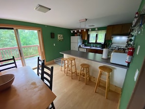 Kitchen and dining area.