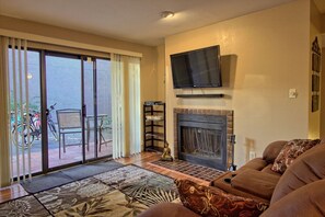 Living room to front patio/courtyard