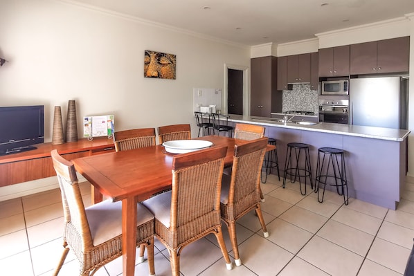 Large dining area with a great kitchen with cooking equipment