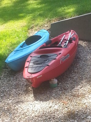 Kayaks 