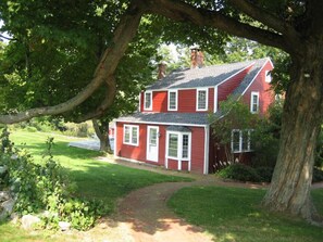 Charming 1770's colonial 