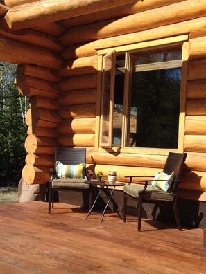 Patio seating and tables to enjoy the sunshine