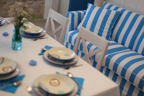 Served table