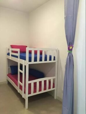 5 min Walk to Legoland JB- Luxury Family