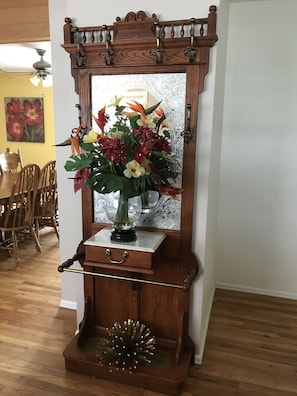 Hall tree in the entryway. We put extra keys here for your use while you stay.