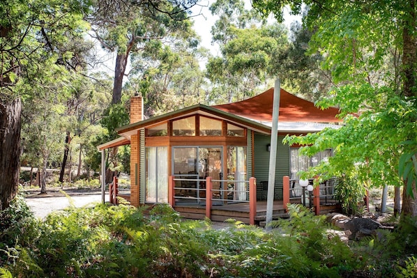 Step into history: School House Villa, where charm meets modern comfort. Your unique retreat!