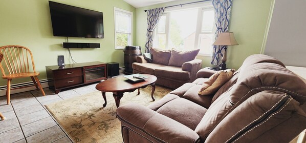 Living Room (Main Floor)