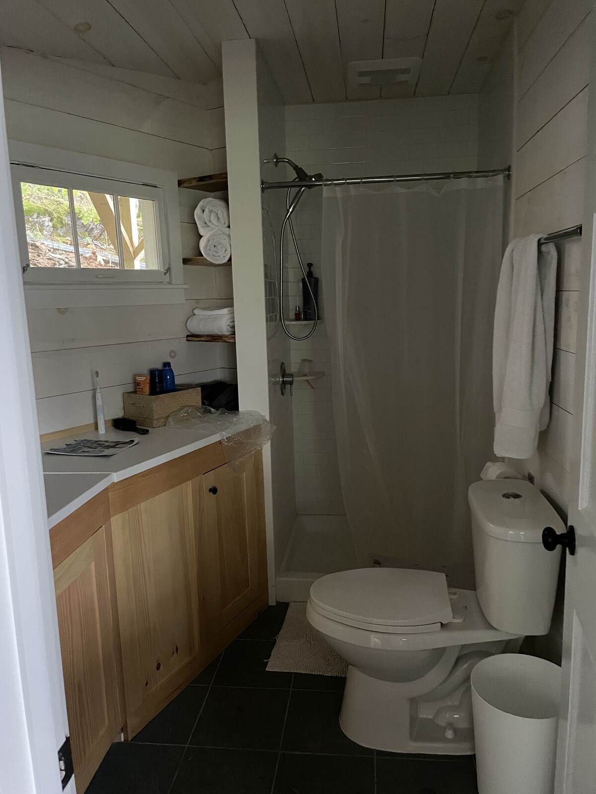 Bonnie View Cabin on Lake Champlain
