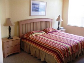 main floor king bedroom 
