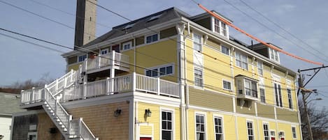 Exterior view of the condo building. Ptown monument is located just behind.