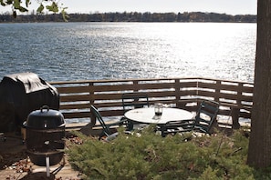 Deck Overlooks Lake with 180 Degree Views.  Gas Grill