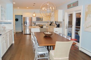 large open bright and updated kitchen that is fully stocked 
