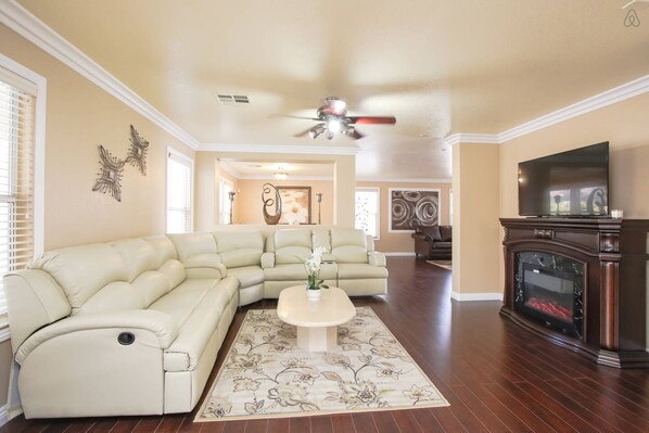 Living room #1