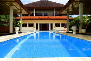 Bali Absolute Beachfront Villa.Singaraja