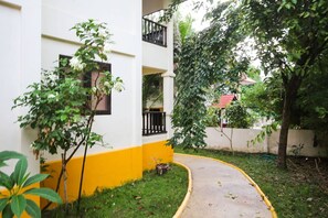 3BR Seafront BayView Villa - Koh Phangan