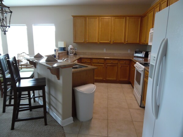 Kitchen
Typical 3 BR unit