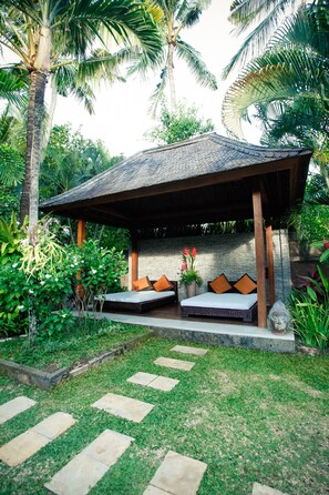 4 BR Villa