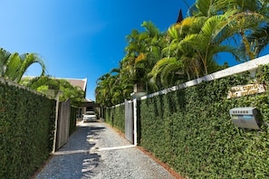 Corton - 2 Bedrooms Private Pool Villa