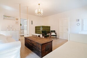 spacious living room