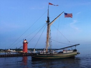 Sunset cruise from lighthouse.