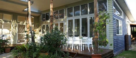 Private back deck for al fresco dining