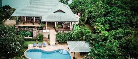 4 Bedroom Seaview-Villa Talay