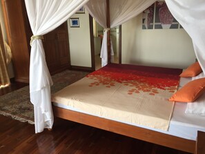 4 Bedroom Seaview-Villa Talay