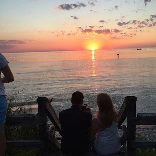See Beautiful Sunsets at Bay View Cottage 