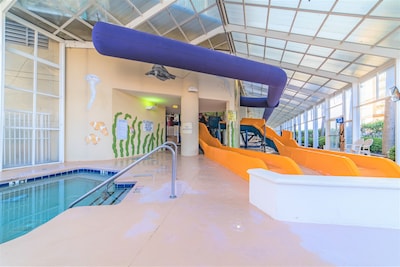 Largest Indoor Water Park-Penthouse Condo-Southern Exposure