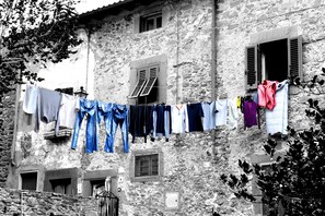 wash day in Fabbriche